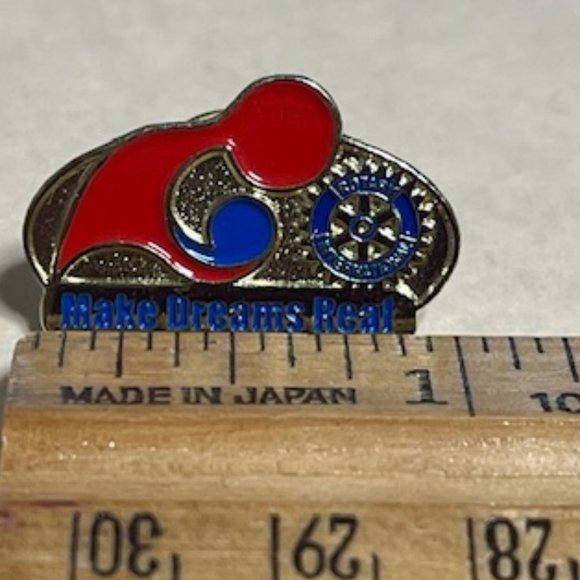 Rotary International Lapel Hat Badge Pin Club Member Make Dreams Real Group 1" - Picture 7 of 7